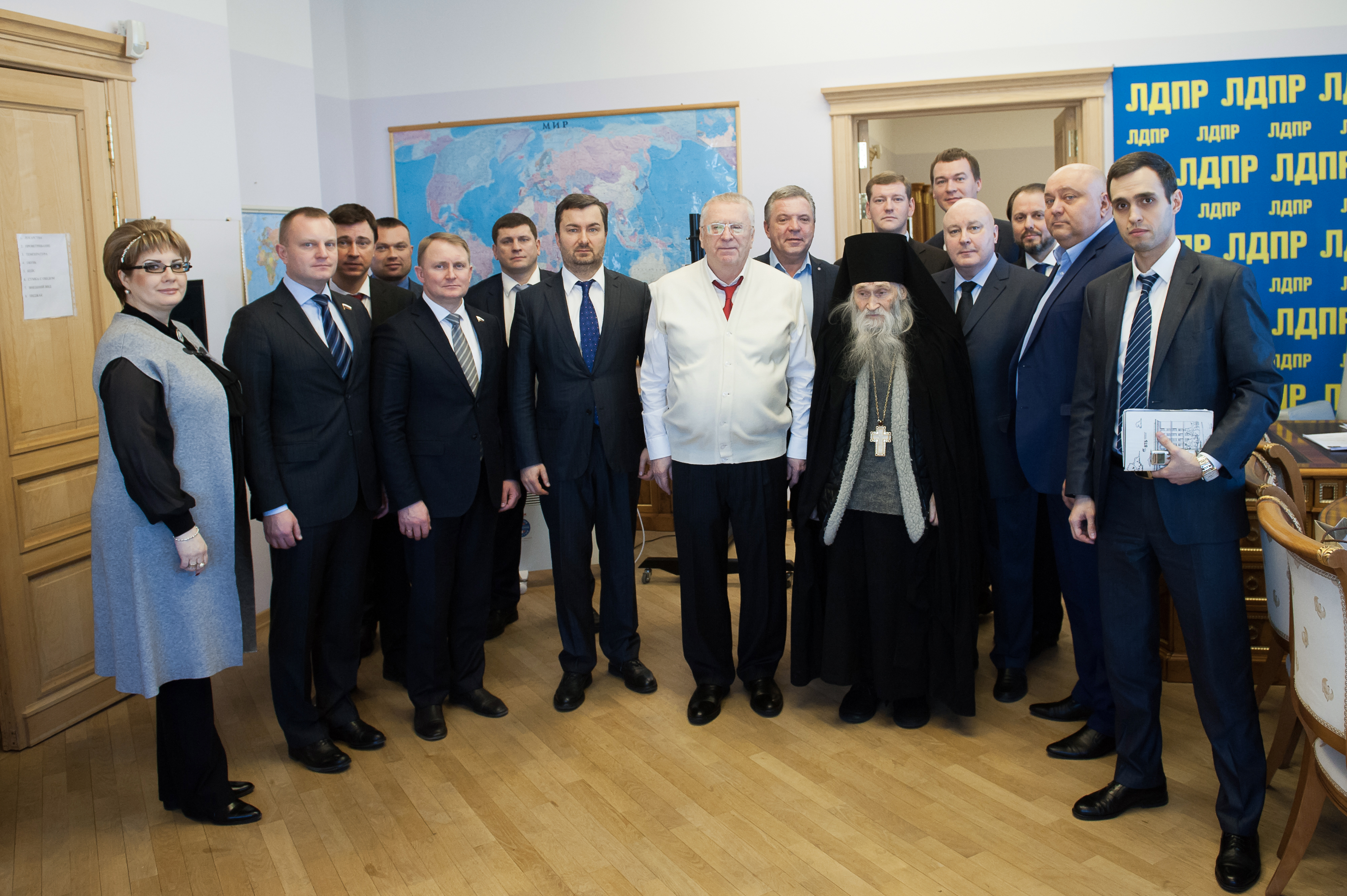 Владимир Жириновский принял у себя схиархимандрита Илия