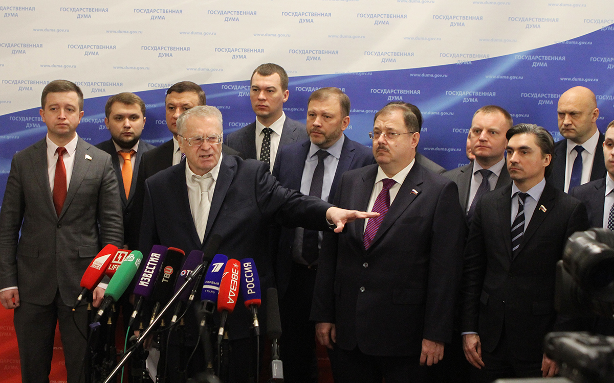 Позиция ЛДПР: никаких долгов ни одной стране не списывать, пусть должники всё возвращают России