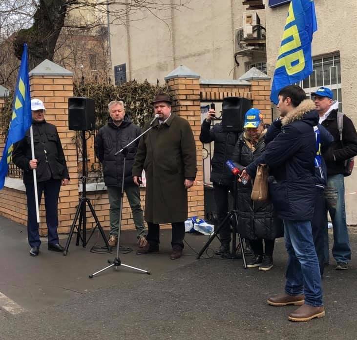 Антон Морозов принял участие в митинге МГО ЛДПР у посольства Эстонии