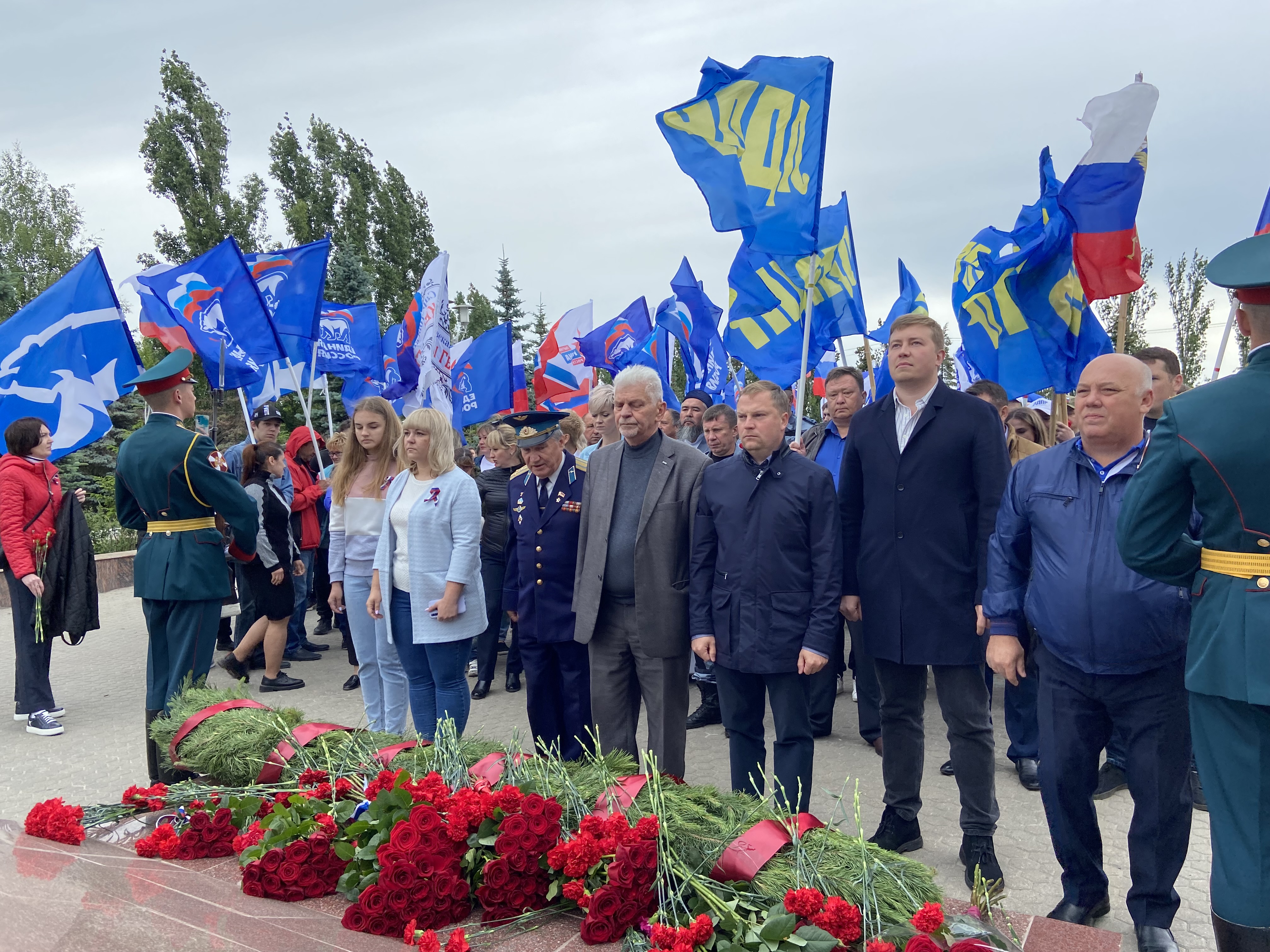 Парк победы зимой саратов