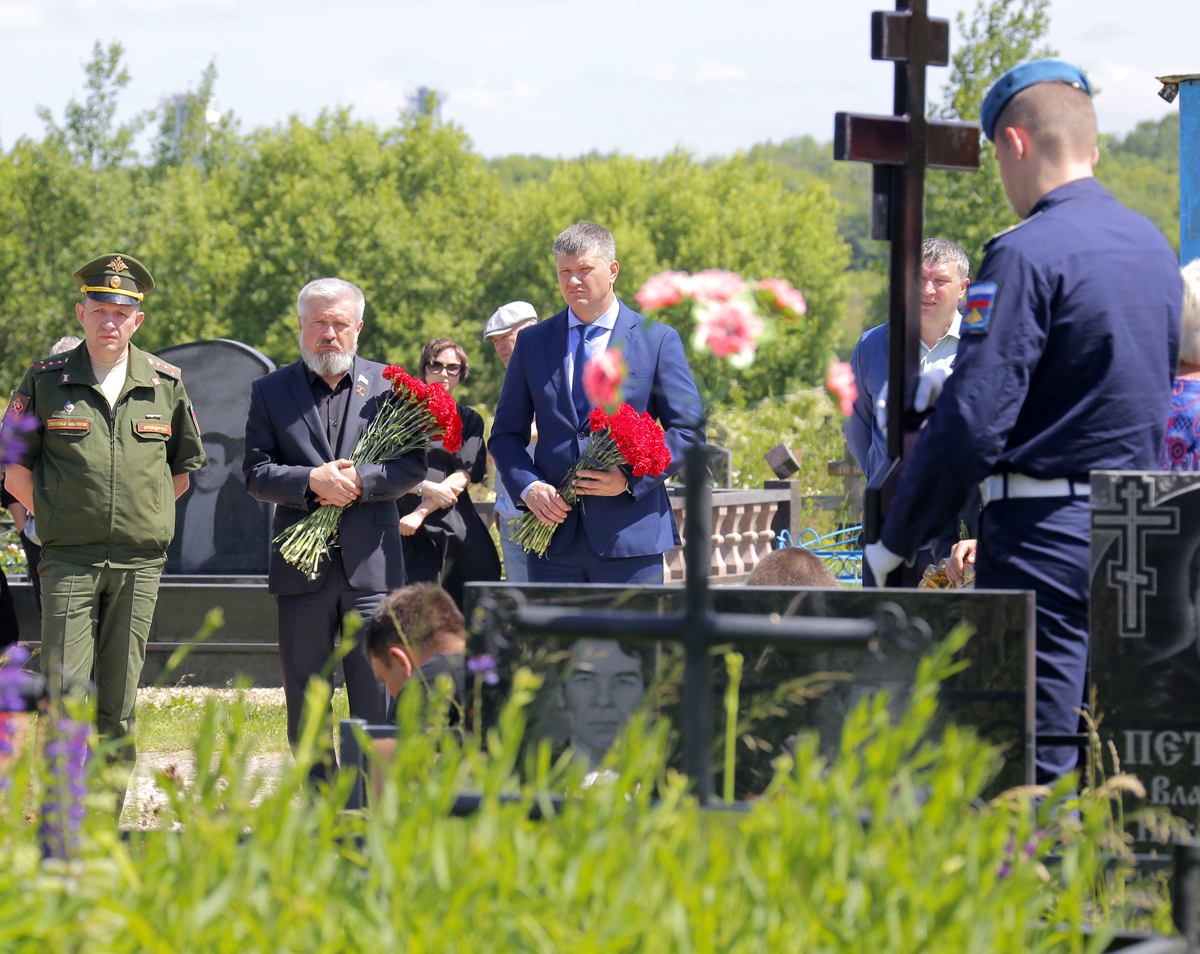 В Веневе простились с погибшим