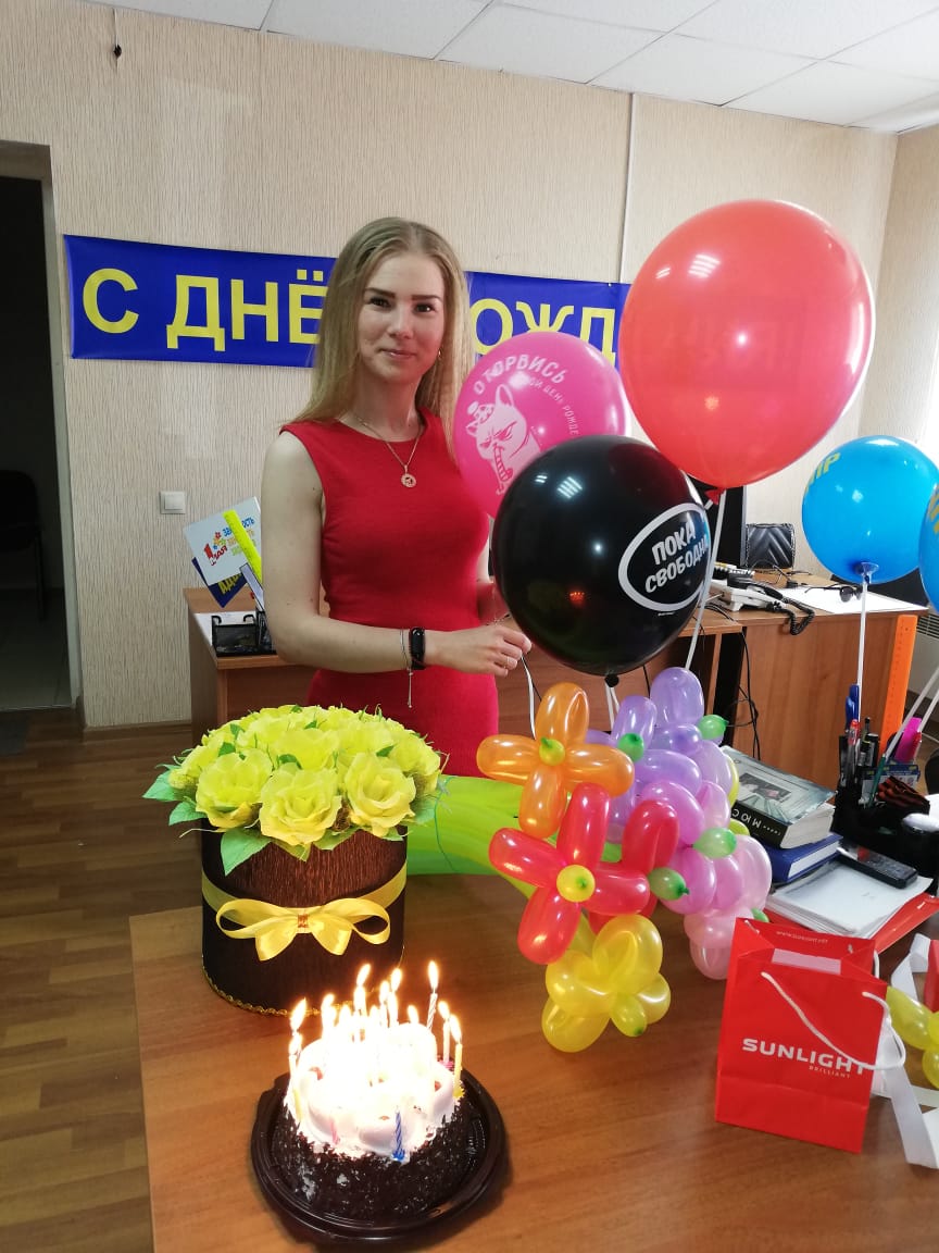Коллектив Адыгейского регионального отделения ЛДПР, поздравляет с Днем рождения заместителя координатора Анастасию Домнину!