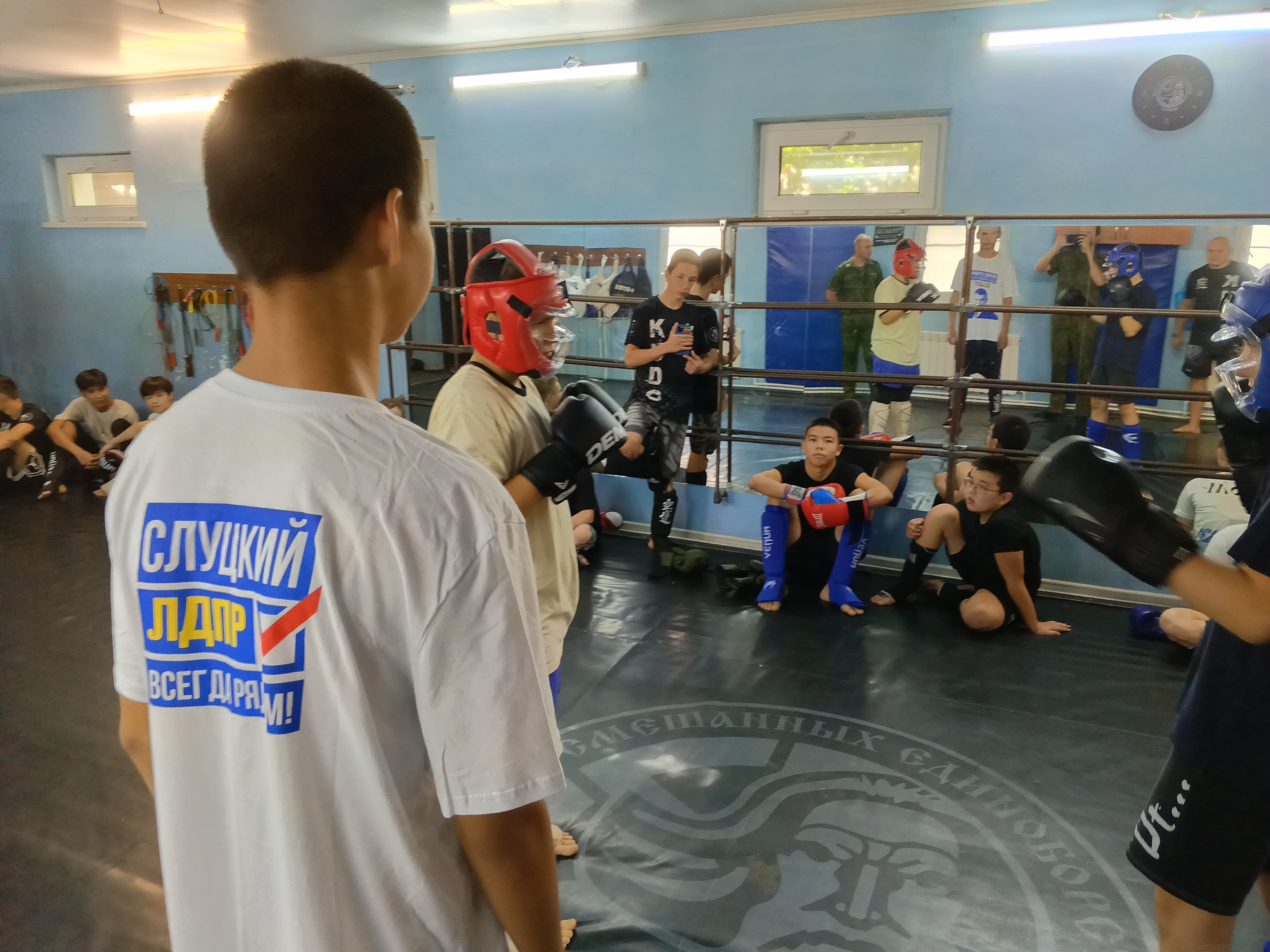 Астраханская Молодёжь ЛДПР помогла организовать турнир по смешанным единоборствам