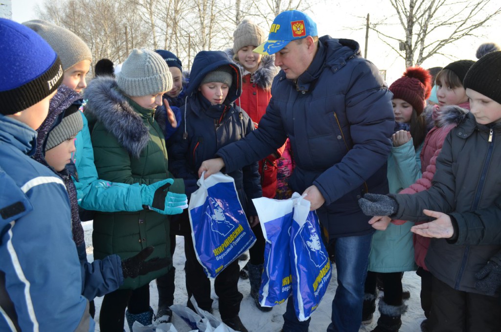 #ПодаркиотЖириновского
