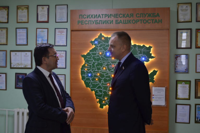 Депутаты ЛДПР посетили утренник