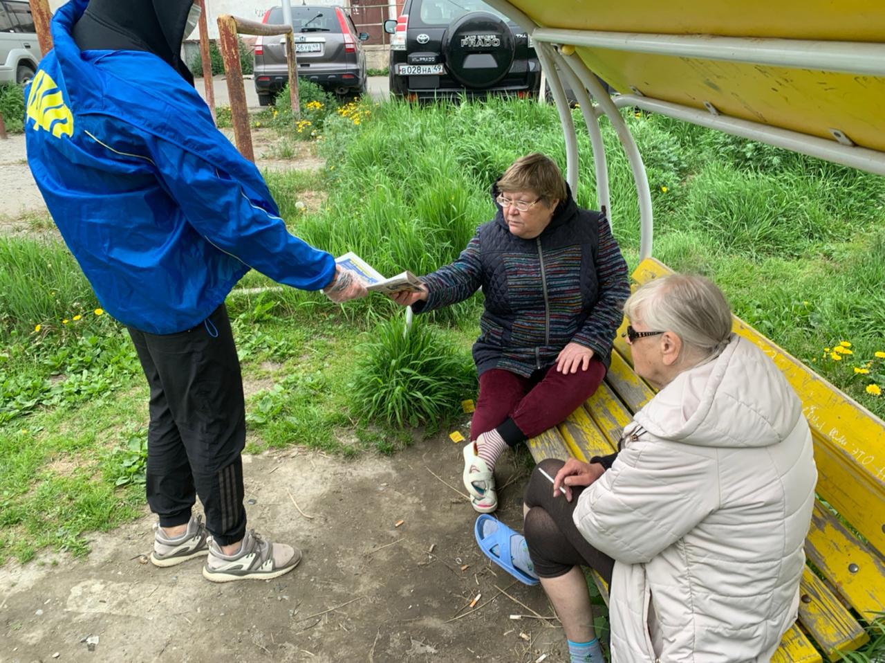 Встреча кандидата с избирателями. Проведение встречи с избирателями. Встреча с избирателями на улице. Встреча с депутатом. Навальный встреча с избирателями.