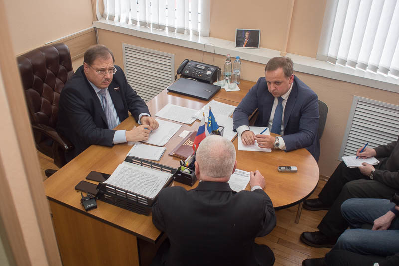 Борис Пайкин провел приём граждан и побывал в Суземском и Выгоничском районе