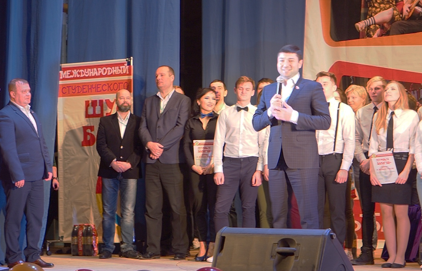 На «Шумном балагане» спецприз от ЛДПР вручили «ветеранам» фестиваля