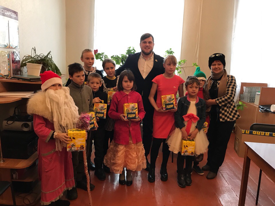 С Наступающим Новым годом!