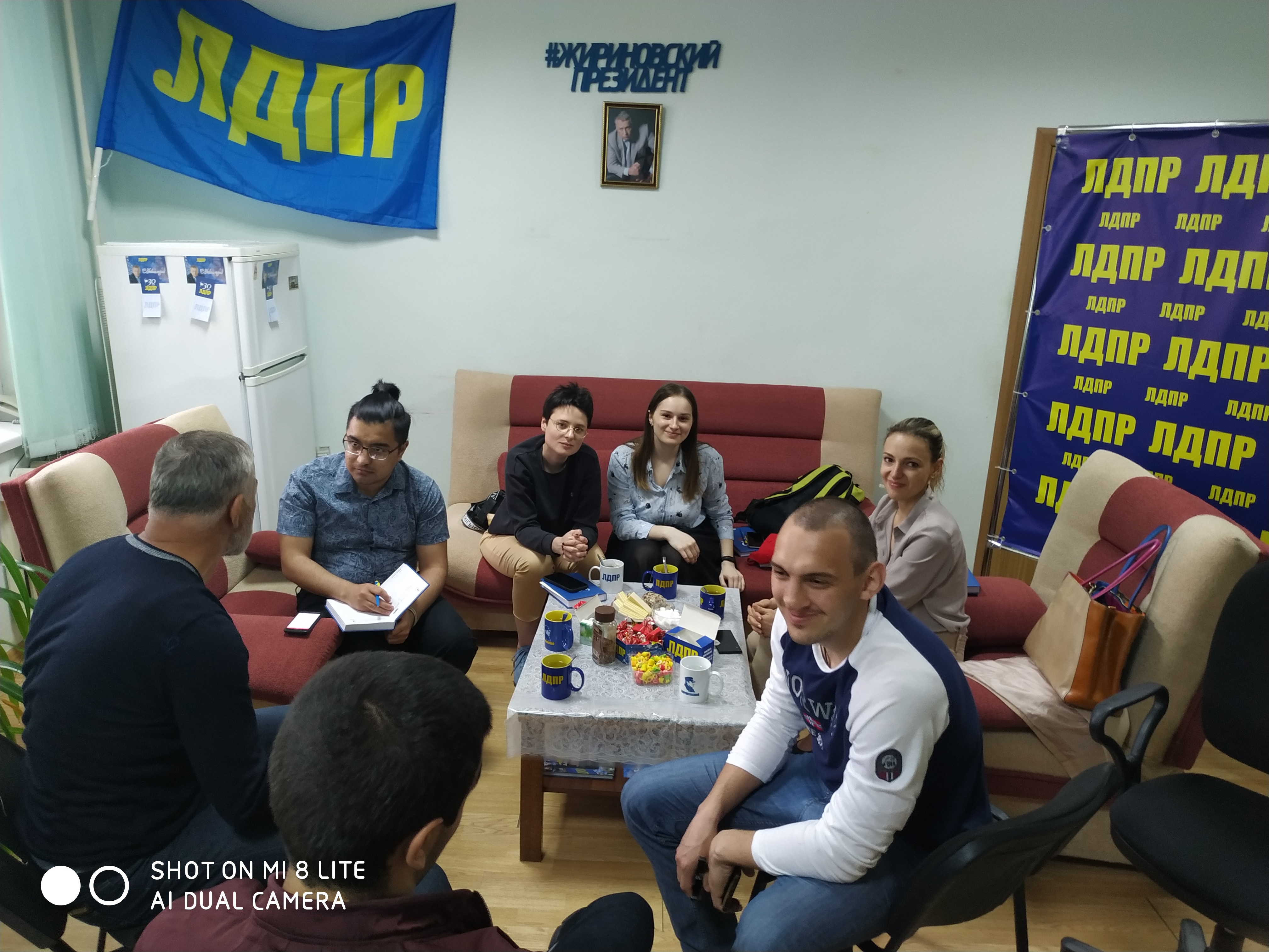Представители Высшей школы экономики посетили приемную ЛДПР в Дагестане