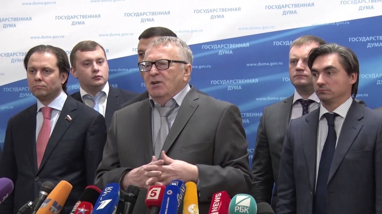 Россия должна вести более жёсткую внешнюю политику