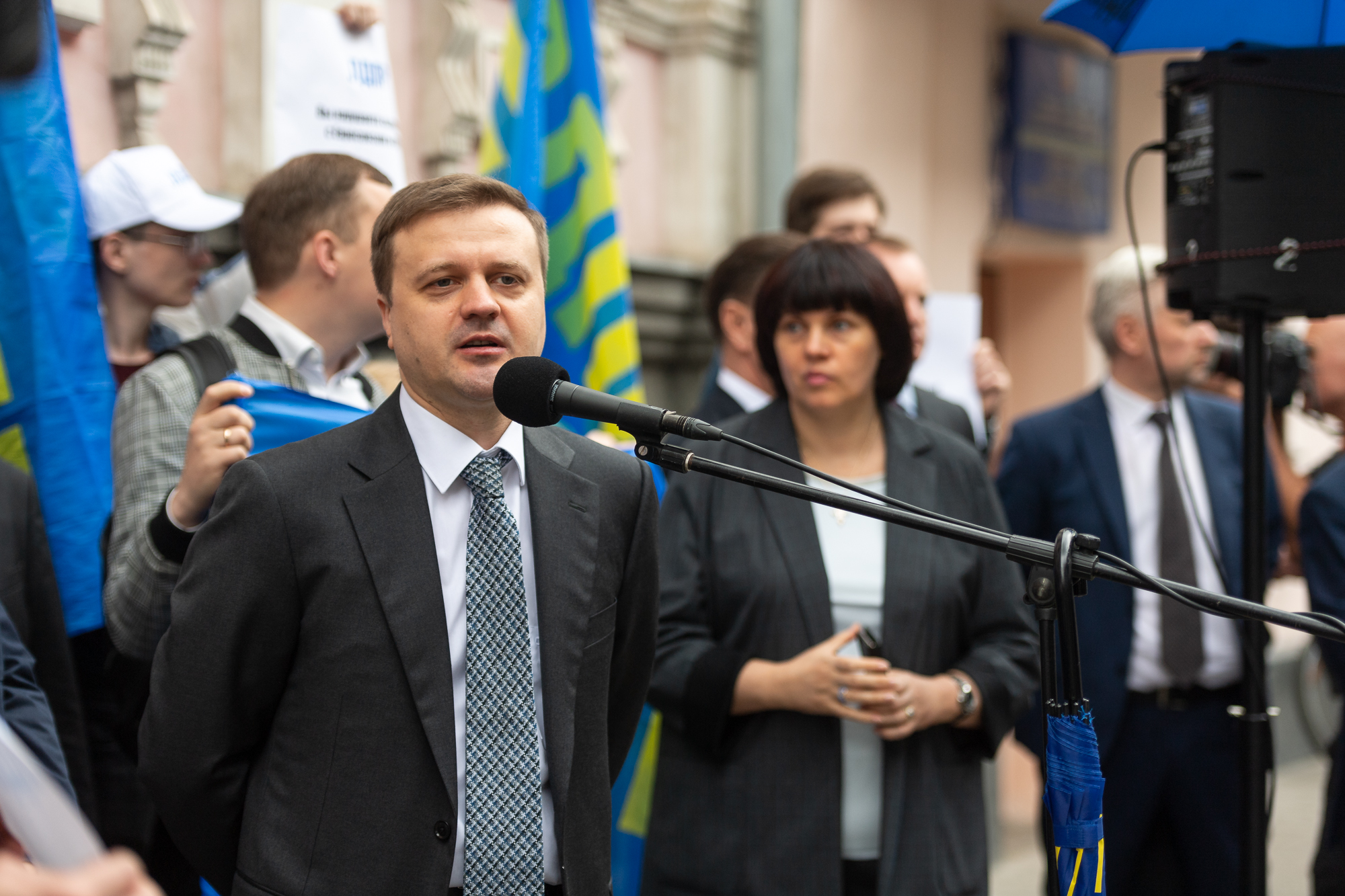 Мнение депутатов. Депутаты латвии фото. Мнение депутатов. Евгений викторович ступин. Евгений ступин кпрф.