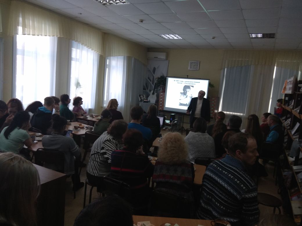 Представители ЛДПР побывали на музыкально-поэтическом марафоне, посвящённом памяти В.Высоцкого
