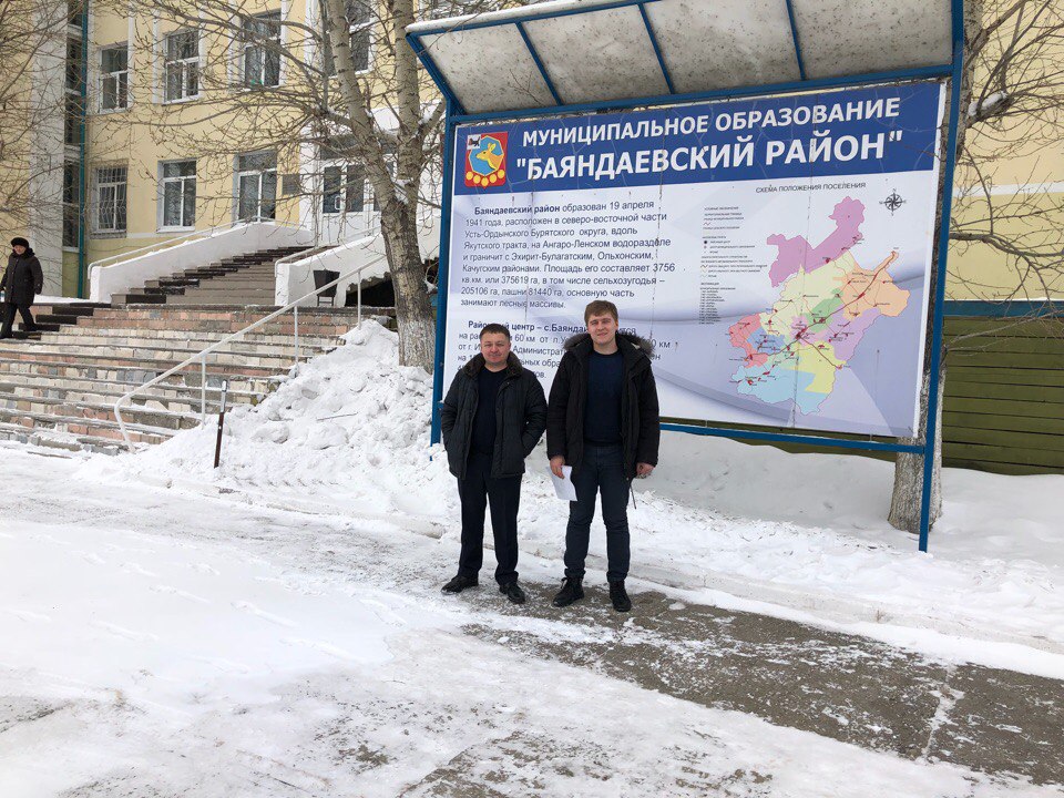 И вновь ЛДПР впереди