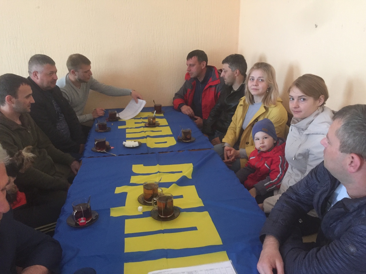 Подслушано лдпр. Фура лдпр. Лдпр брейтово. Жители села брейтово. Подслушано лдпр.