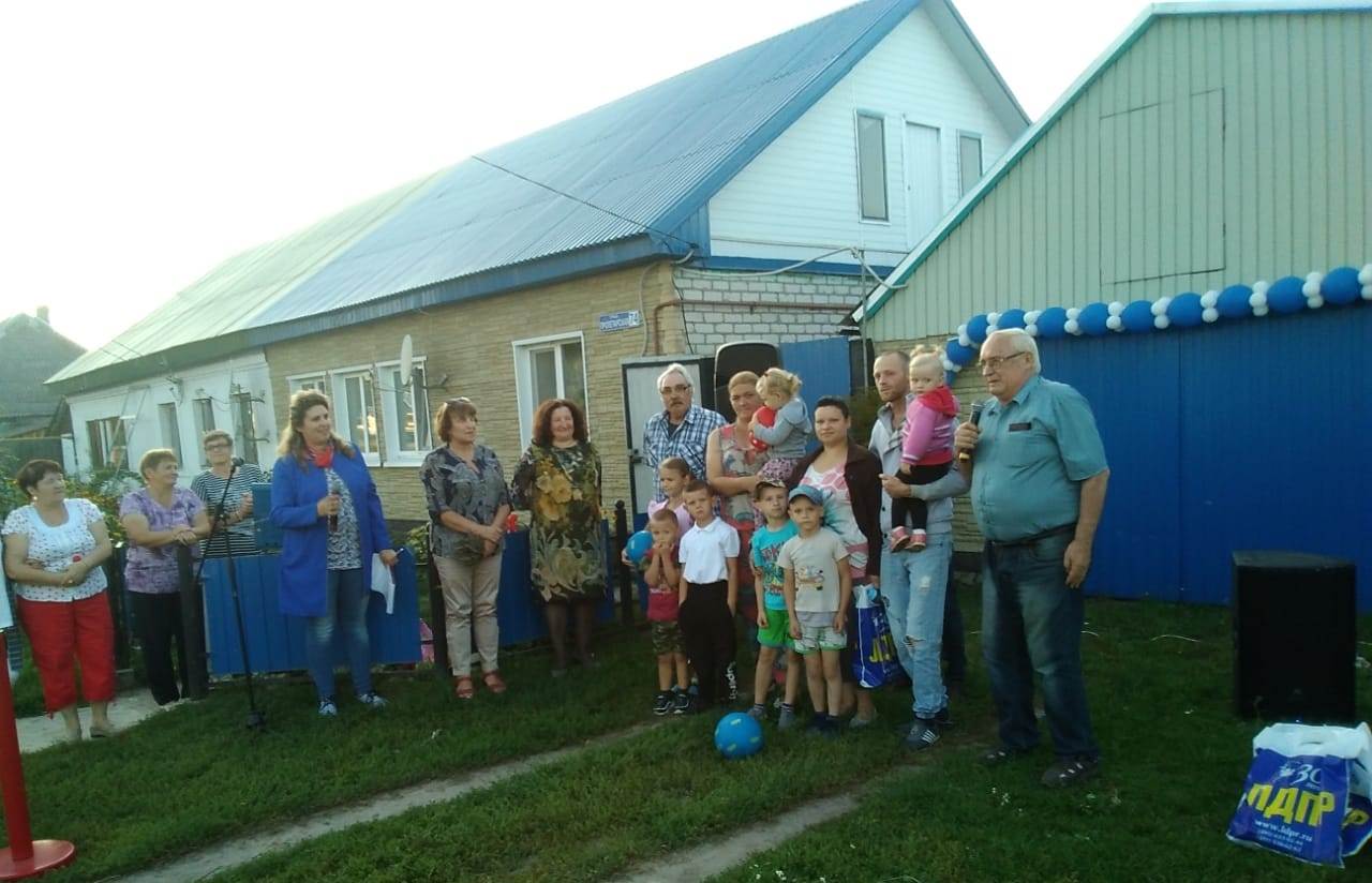 Жители улицы Пролетарской г. Людиново получили поздравления от ЛДПР!