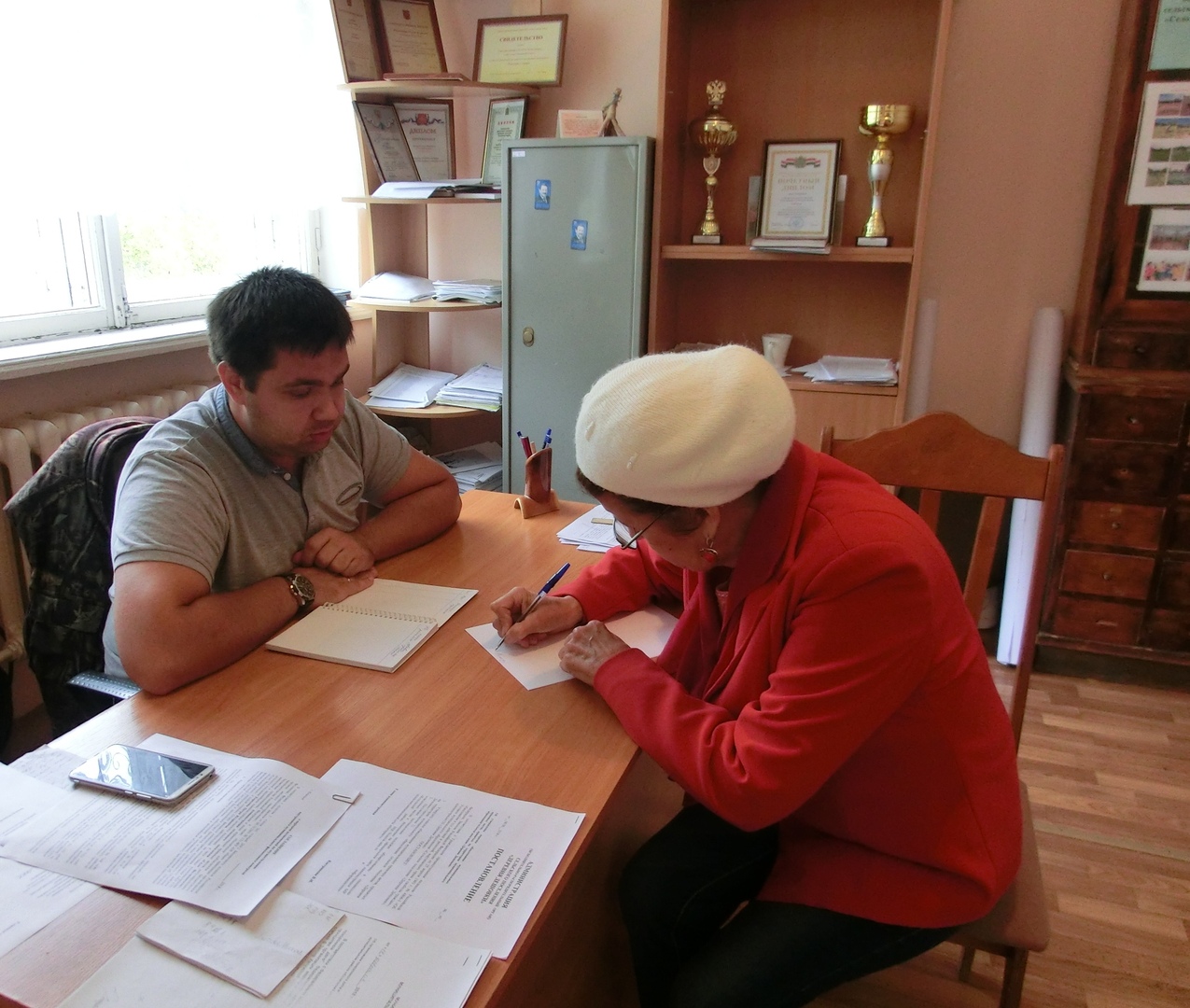 В с. Волконское депутат от ЛДПР провел прием граждан!