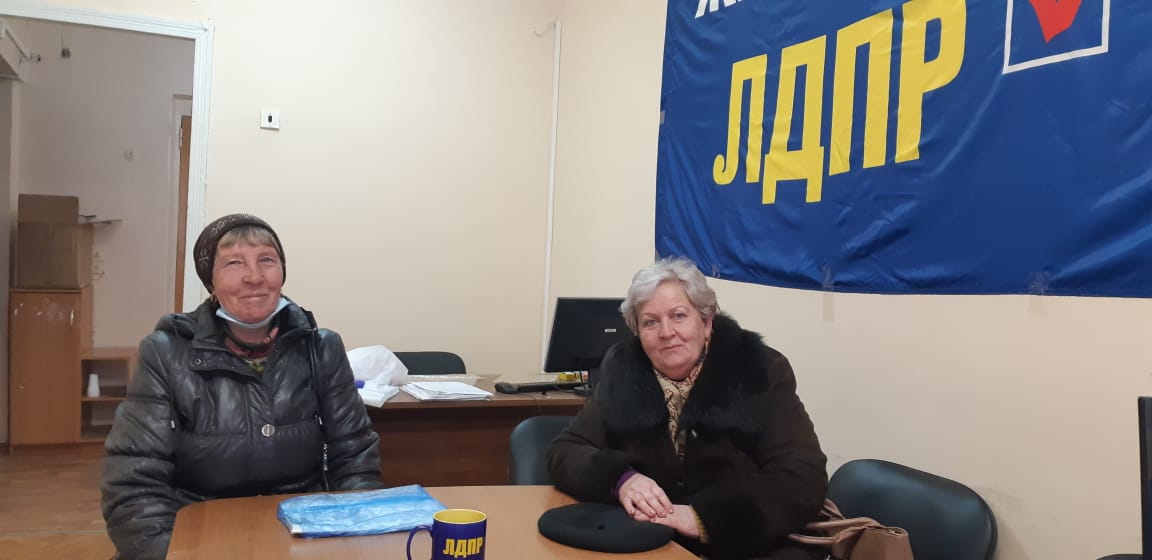 Депутат Парламента КЧР Олег Жедяев провел прием граждан в Черкесске