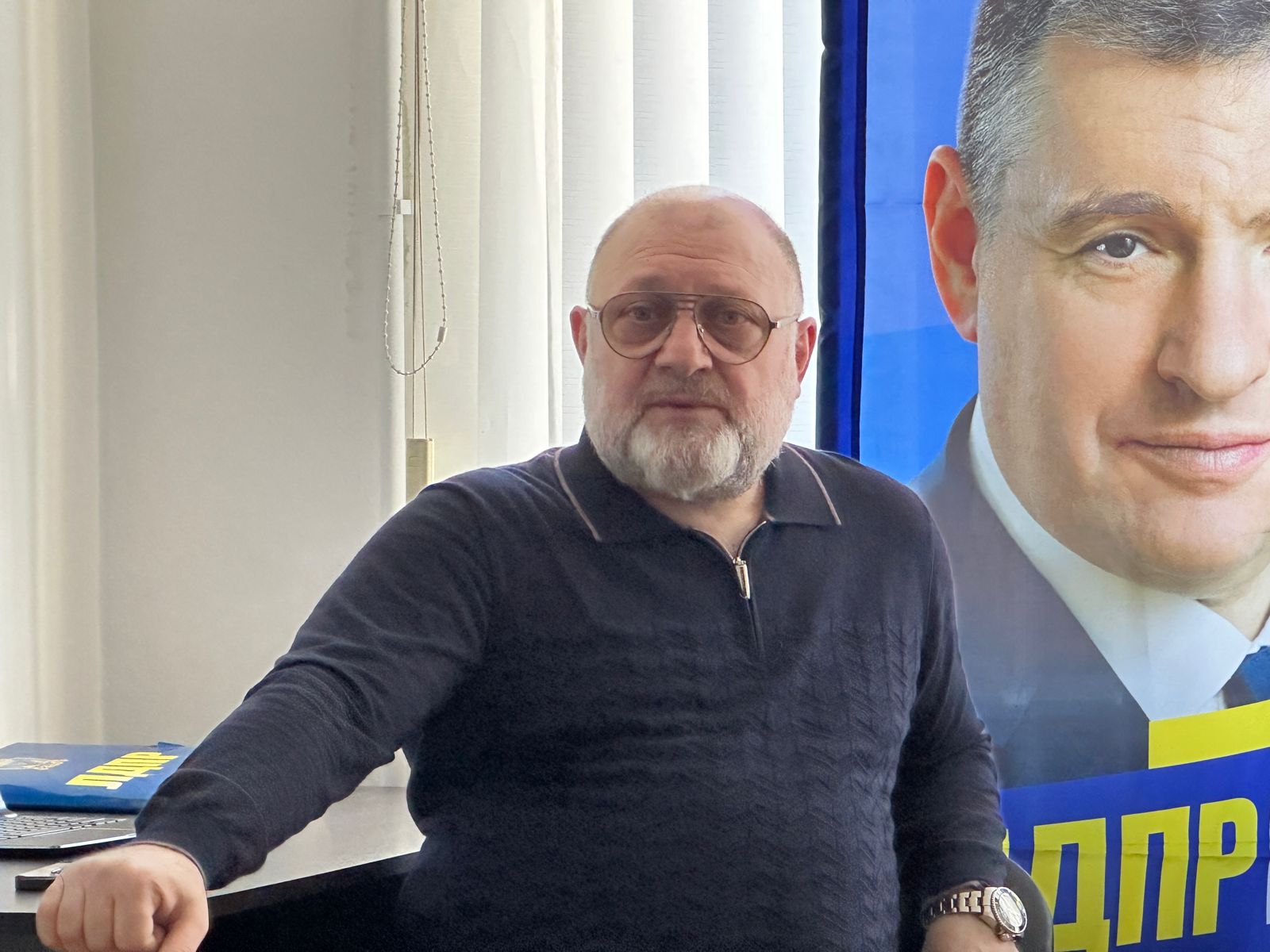 Министр чечни джамбулат умаров. Джамбулат умаров абрек читать. Джамбулат умаров. Умаров абрек. Министр чечни джамбулат умаров.