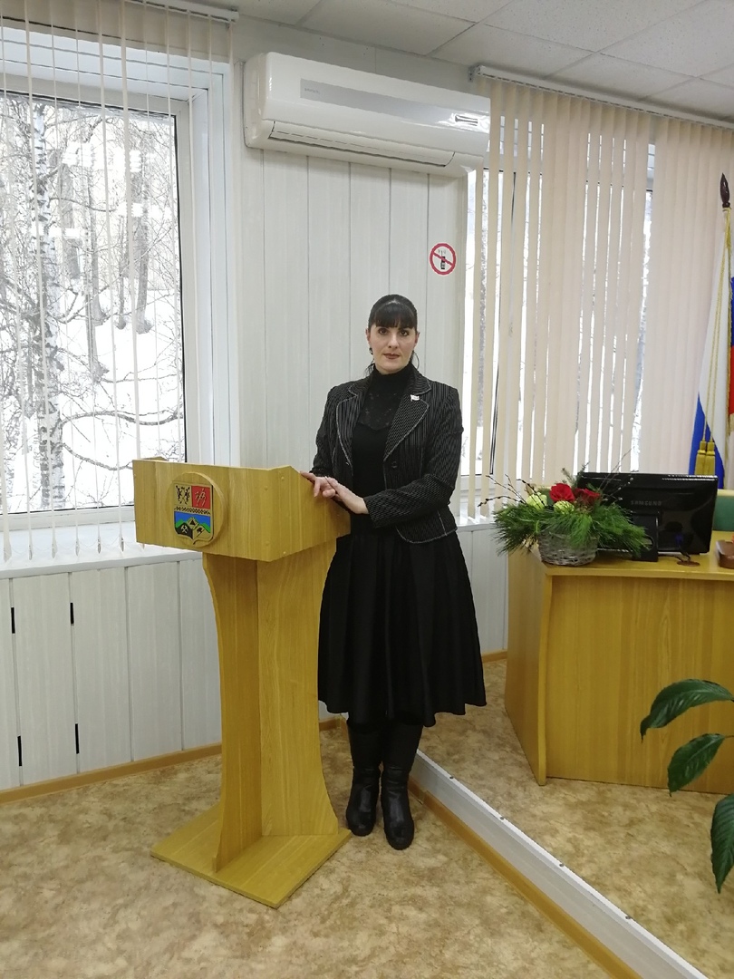 1 Марта Депутат Совета народных депутатов Таштагольского муниципального района третьего созыва от партии ЛДПР Елена Желтова приняла участие в Женском Форуме