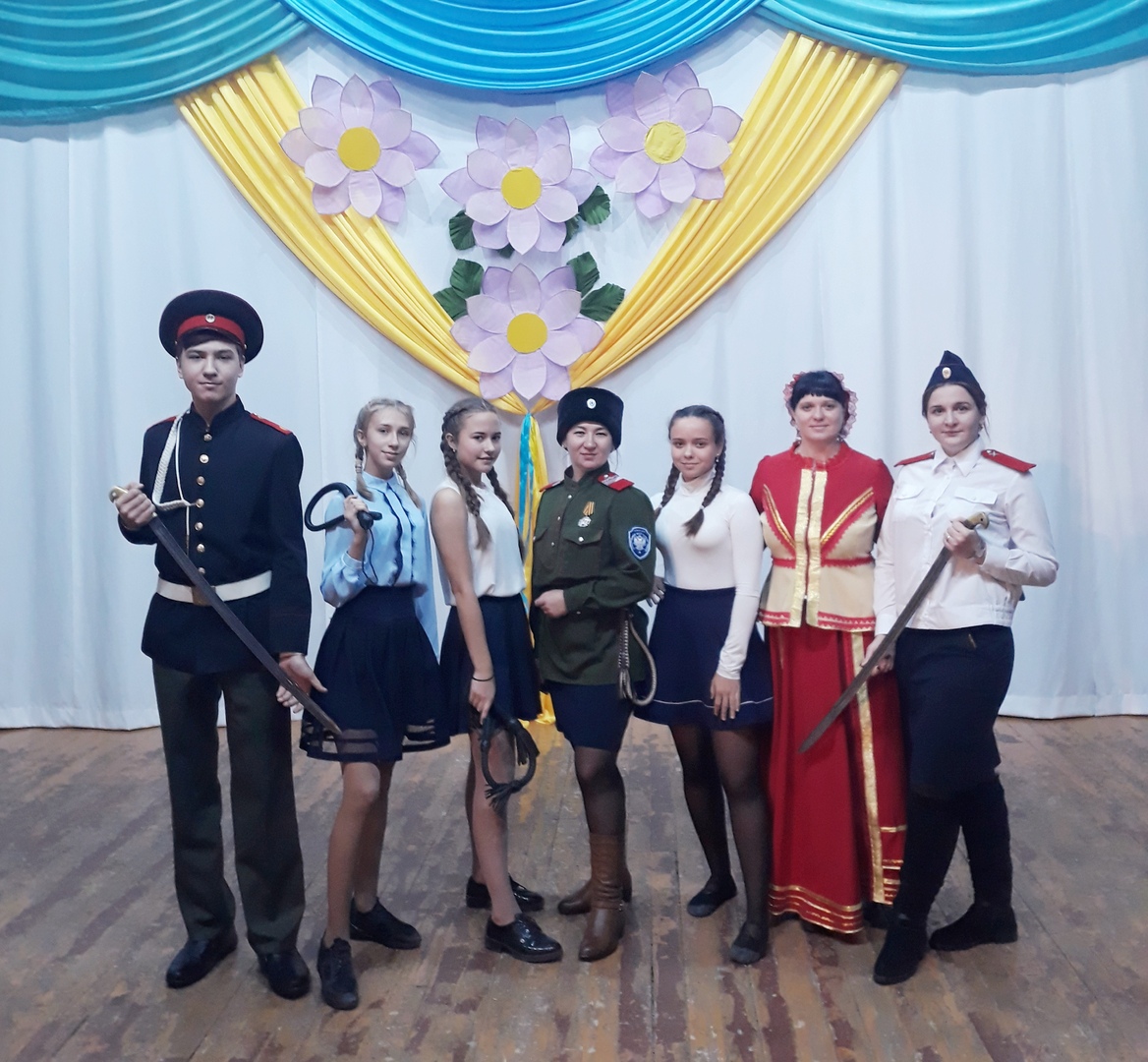 Воспитание подрастающего поколения - важнейшая задача! - Карина Сенотрусова
