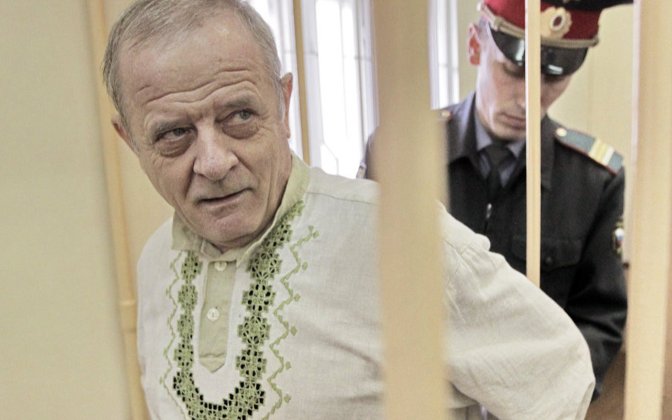 ЛДПР готова помочь Владимиру Квачкову