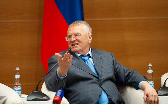 Америку давно пора снять с Олимпа!