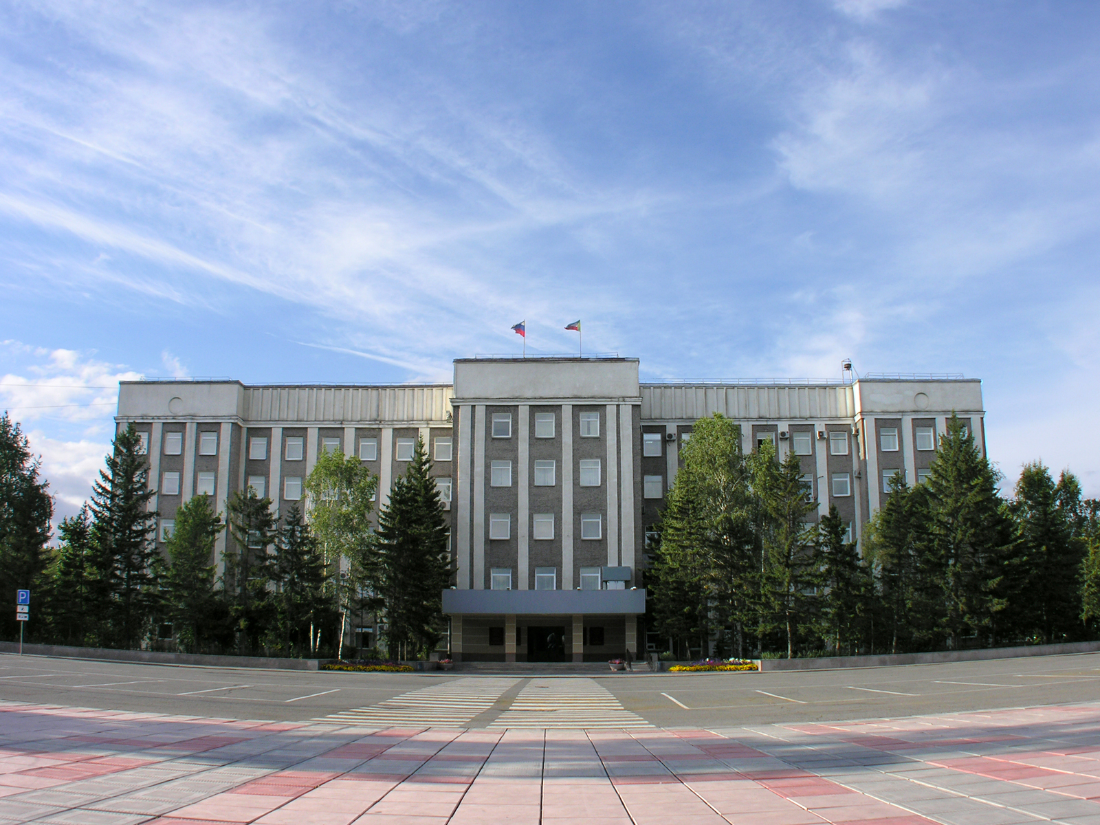 В Хакасии ситуацию с вакуумом власти надо взять под контроль