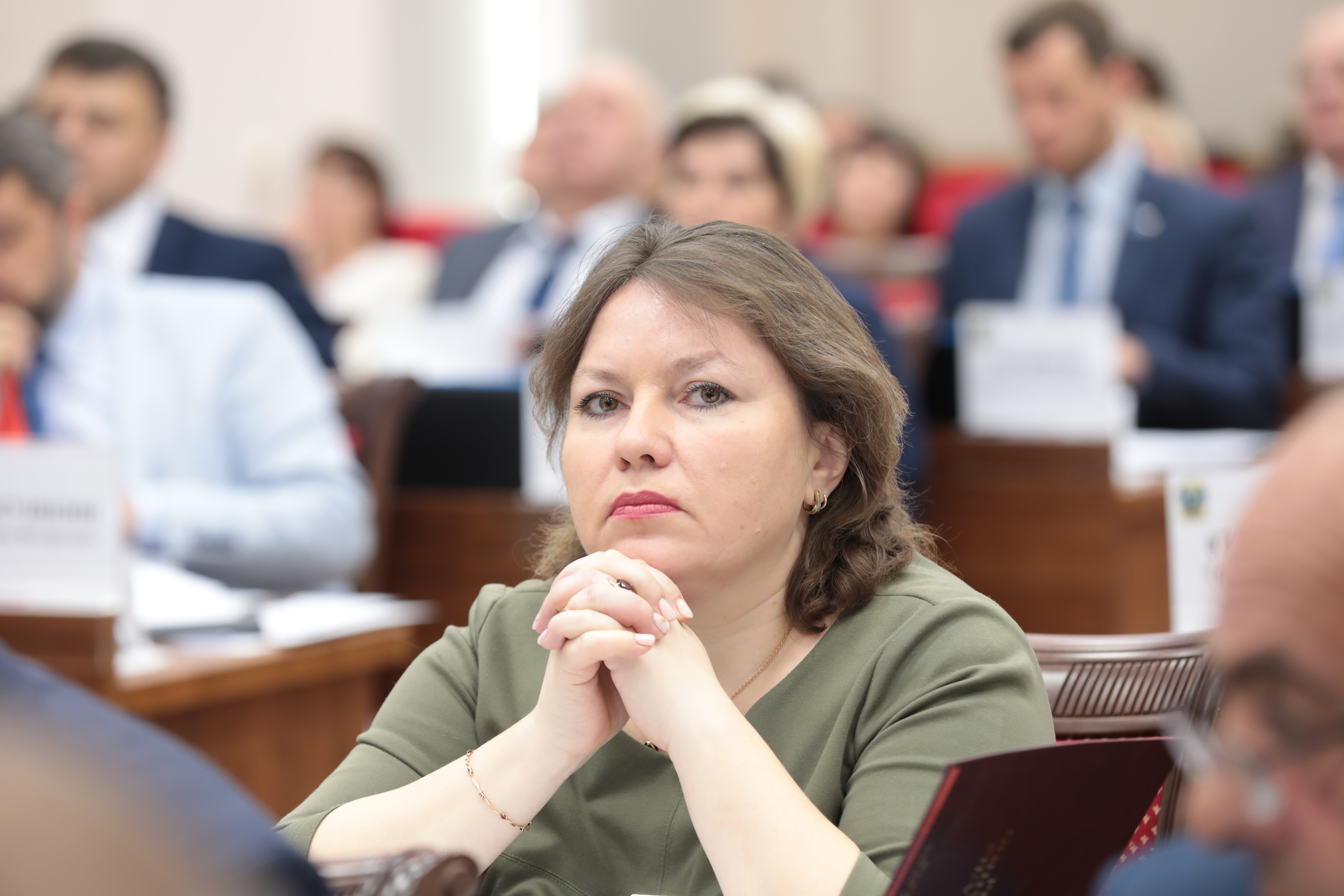 ЛДПР поздравляет с Днем Рождения депутата Закдумы Ольгу Густелеву