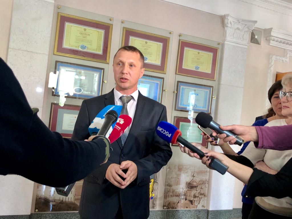 Депутаты Гордумы Хабаровска сократят расходы на свое содержание