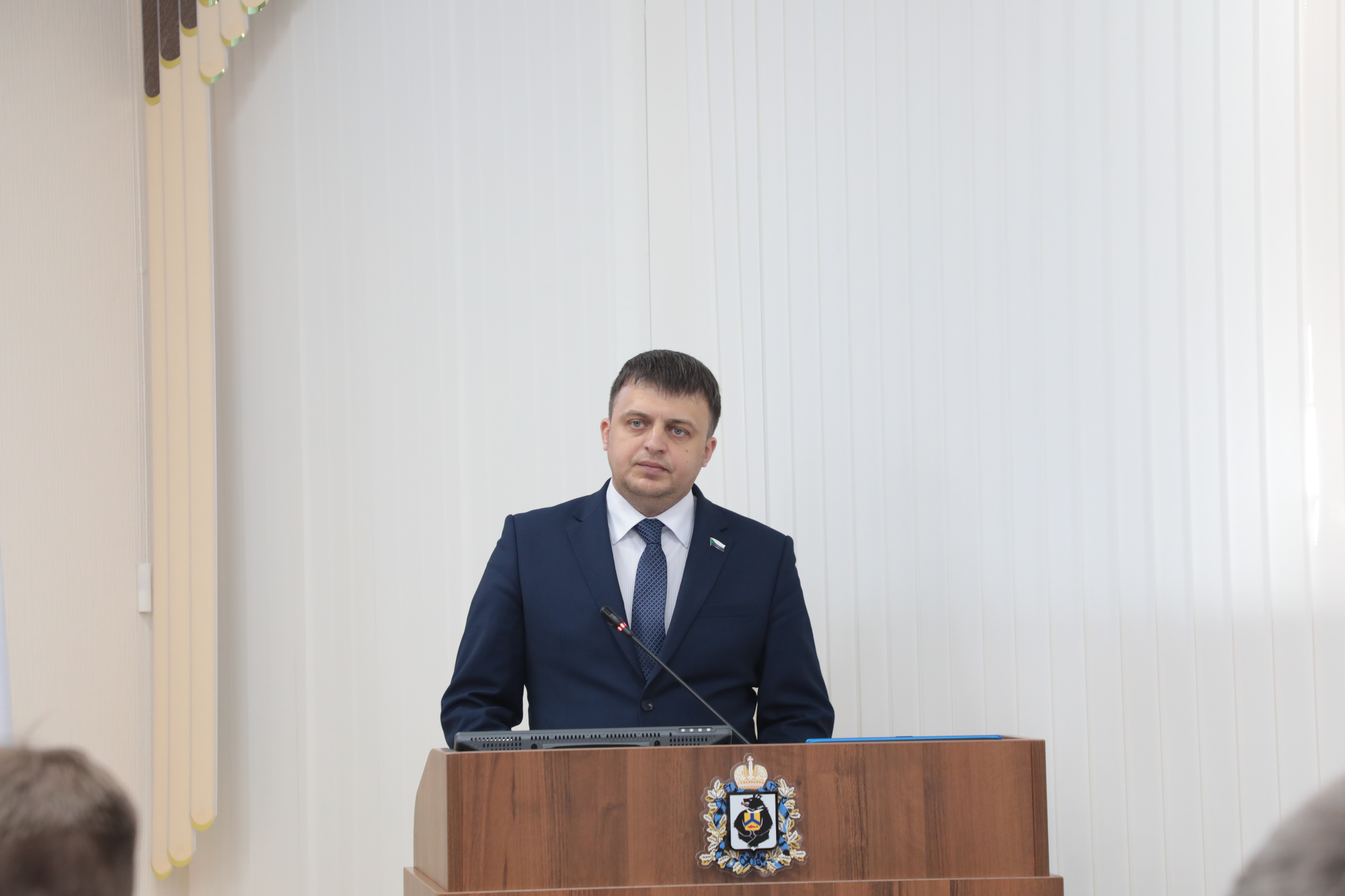 Дмитрий Приятнов сложил полномочия сенатора
