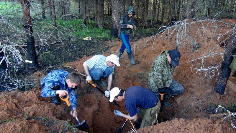 Помоги найти неизвестного солдата - поддержи поисковую экспедицию к 9 мая