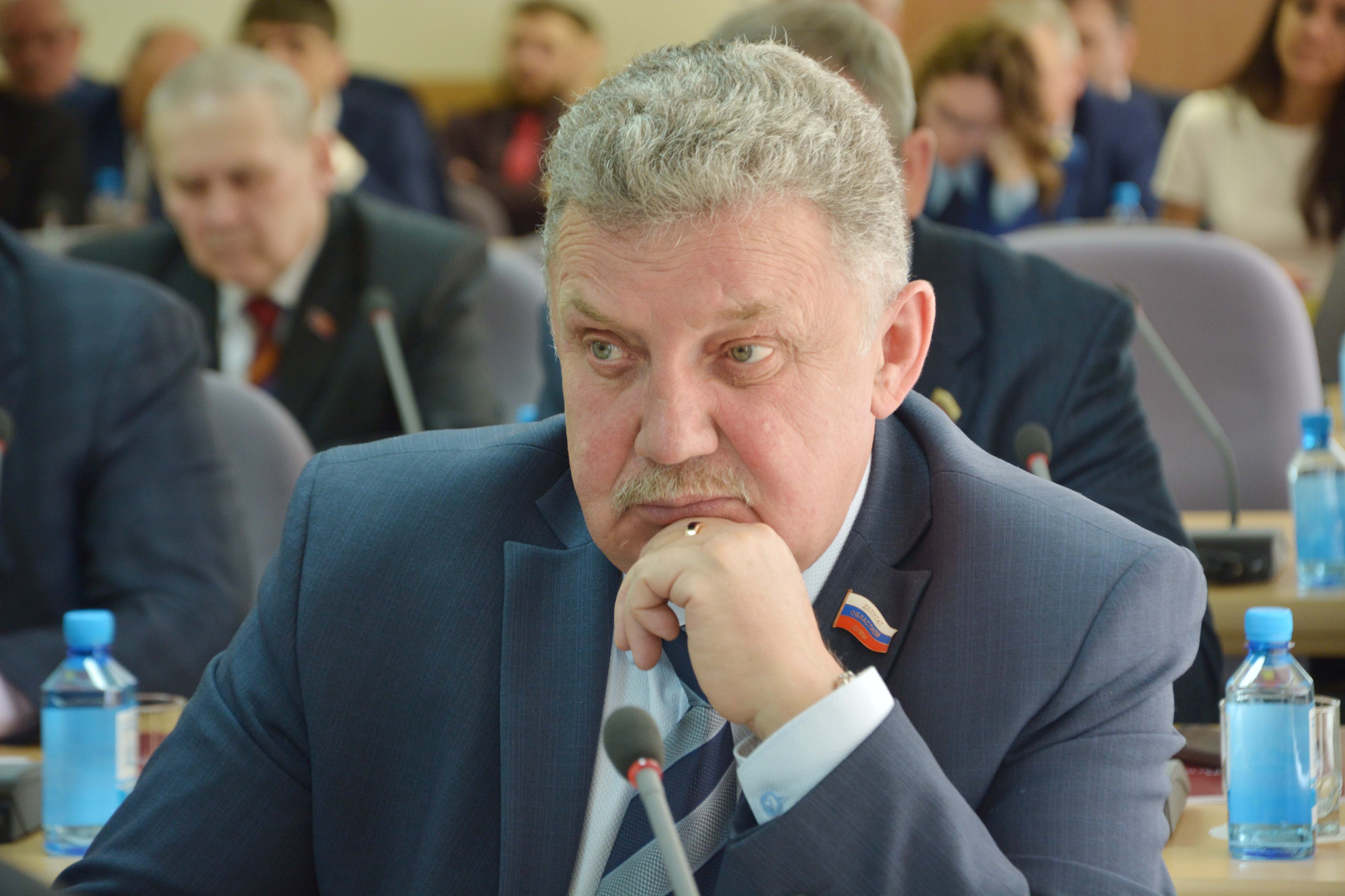Сергей Плотников: Летние парламентские каникулы – это возможность в более тесном контакте с колымчанами проработать план работы на осеннюю сессию
