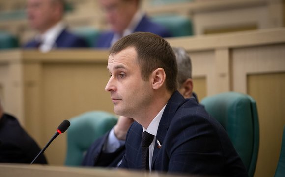 Сергей Леонов обратился к министру науки РФ с просьбой увеличить количество бюджетных мест в региональных вузах