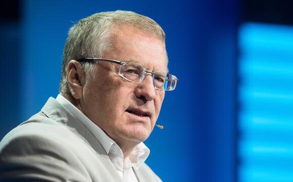 Владимир Жириновский: «Америка летит в кювет, их корабли убегают от русских ракет»
