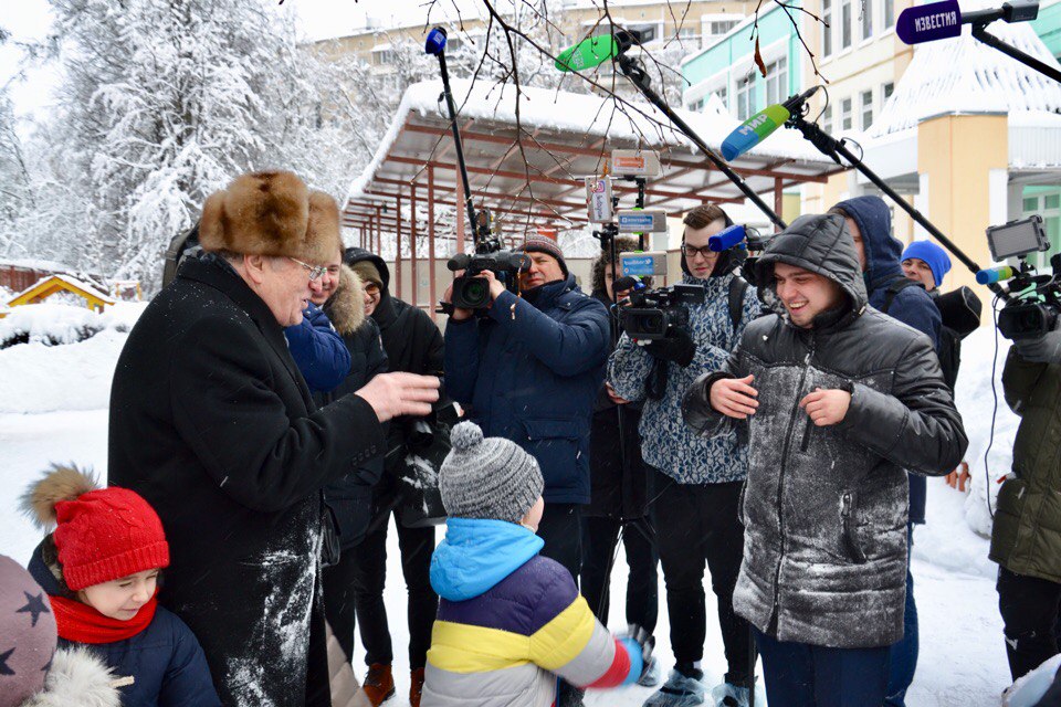 Лидер ЛДПР: в жизни всегда есть чему радоваться