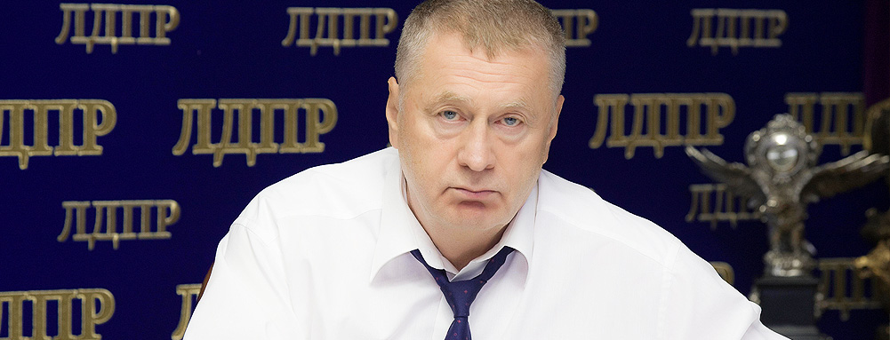 В России много ненужных депутатов и чиновников