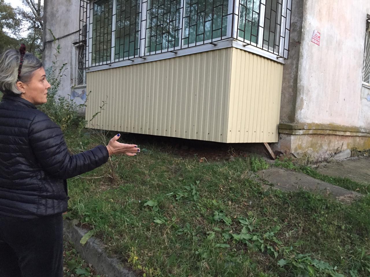 Жители дома по улице 2-я Строительная обратились к депутату за помощью