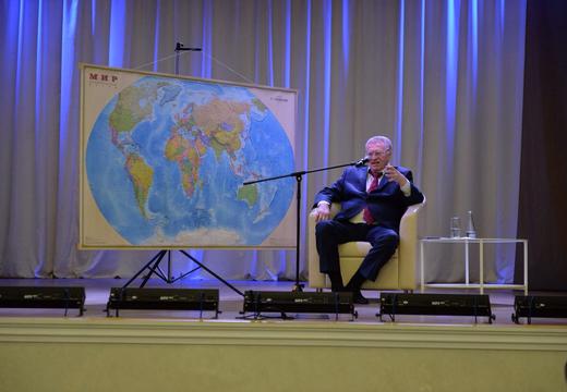 Владимир Жириновский: России нужно добиться, чтобы с ней считался весь мир