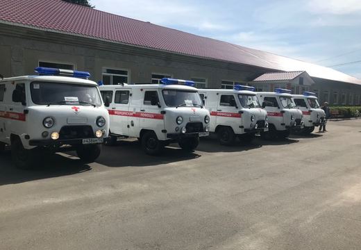Борис Пайкин помог медикам приобрести кареты «скорой помощи»