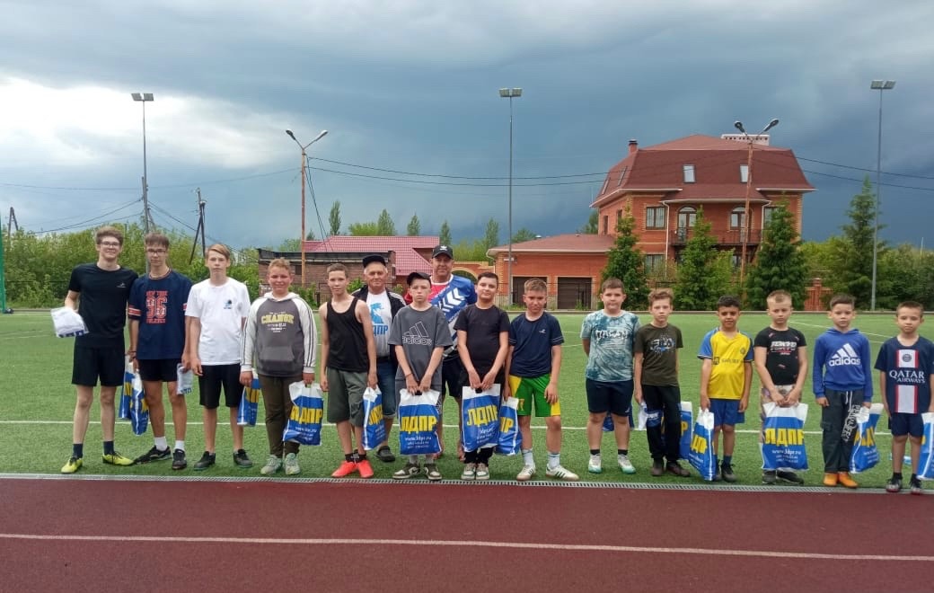 Детский футбольный турнир с ЛДПР состоялся в Белоярском