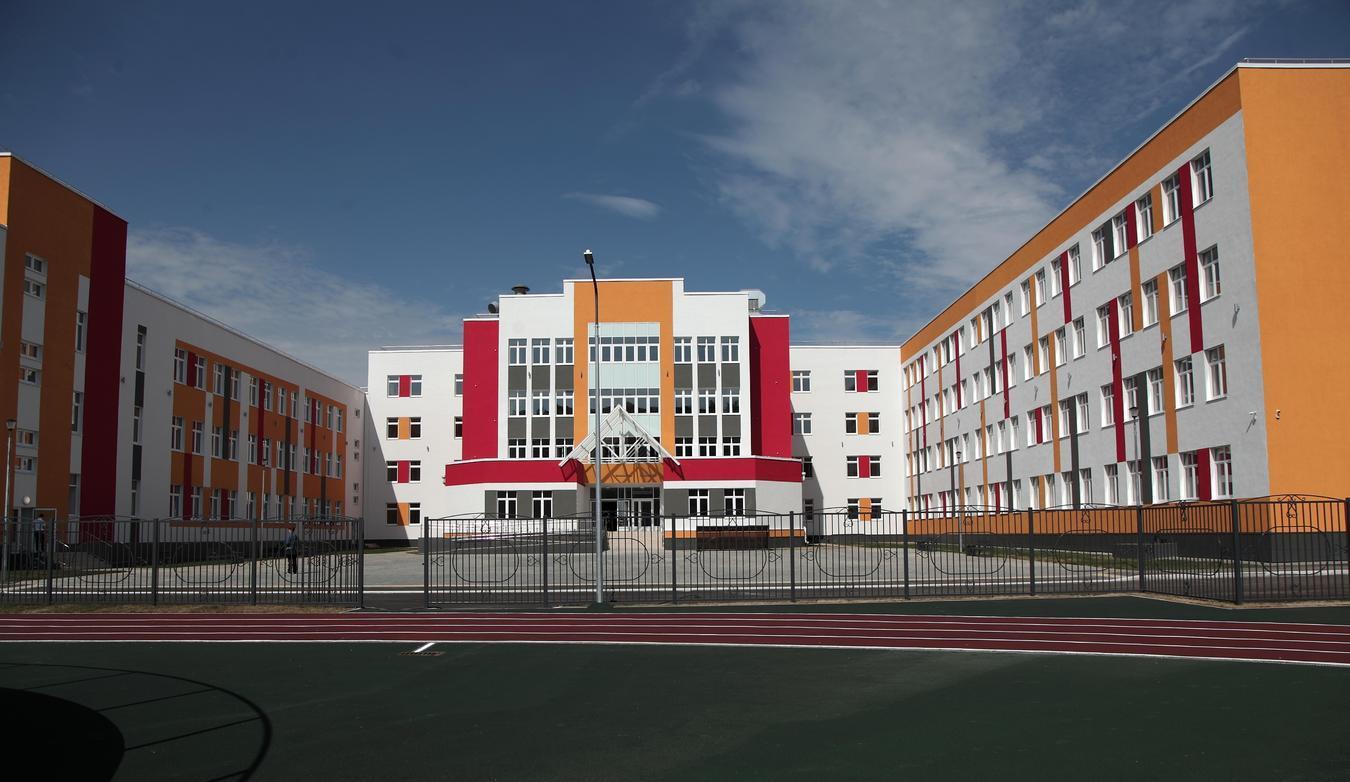 школы тюмени фото