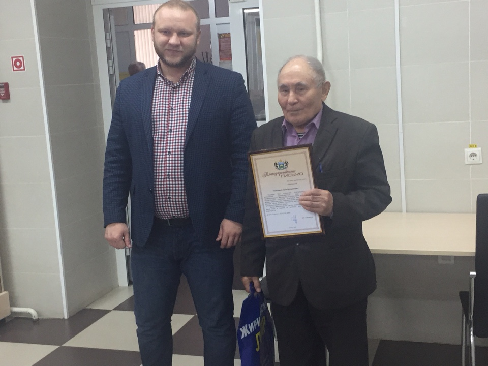 При поддержке ЛДПР в Тюмени прошел шахматный турнир, приуроченный ко Дню пожилого человека
