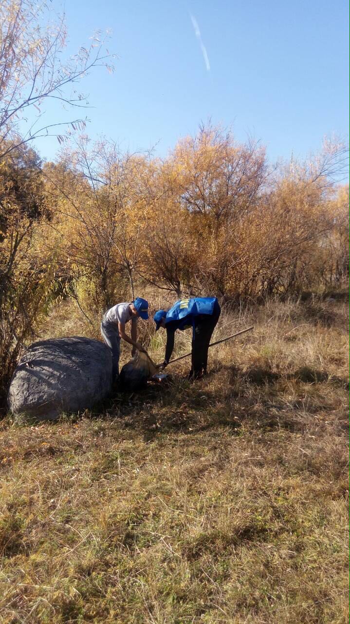 уборка берега реки Енисей