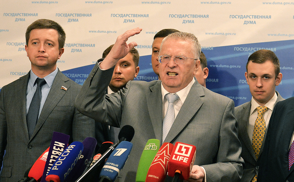 Центробанк должен подчиняться Госдуме