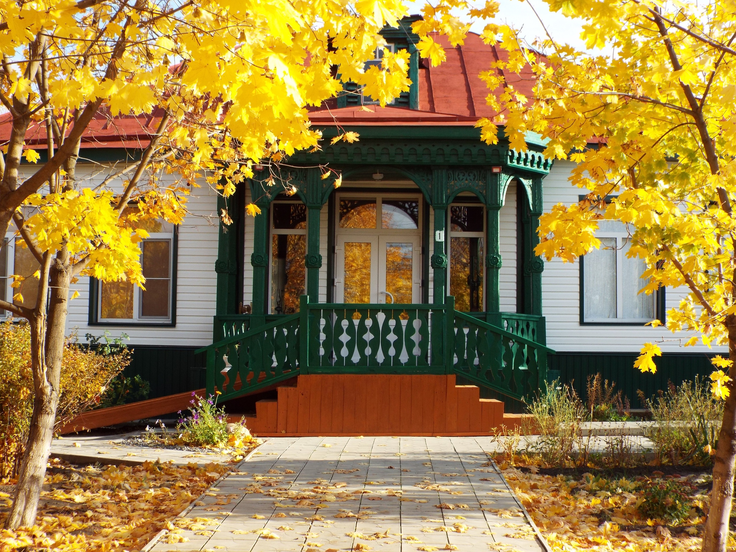 гбук воцнт дк химик волгоград. котельниково волгоградская. дом творчества волгоградская. дом творчества волгоградская. цдт красноармейский район волгоград танеева.