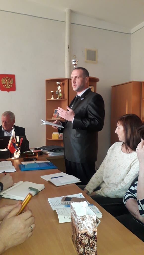 В Кузьмичах депутаты от ЛДПР добиваются решения наболевших проблем