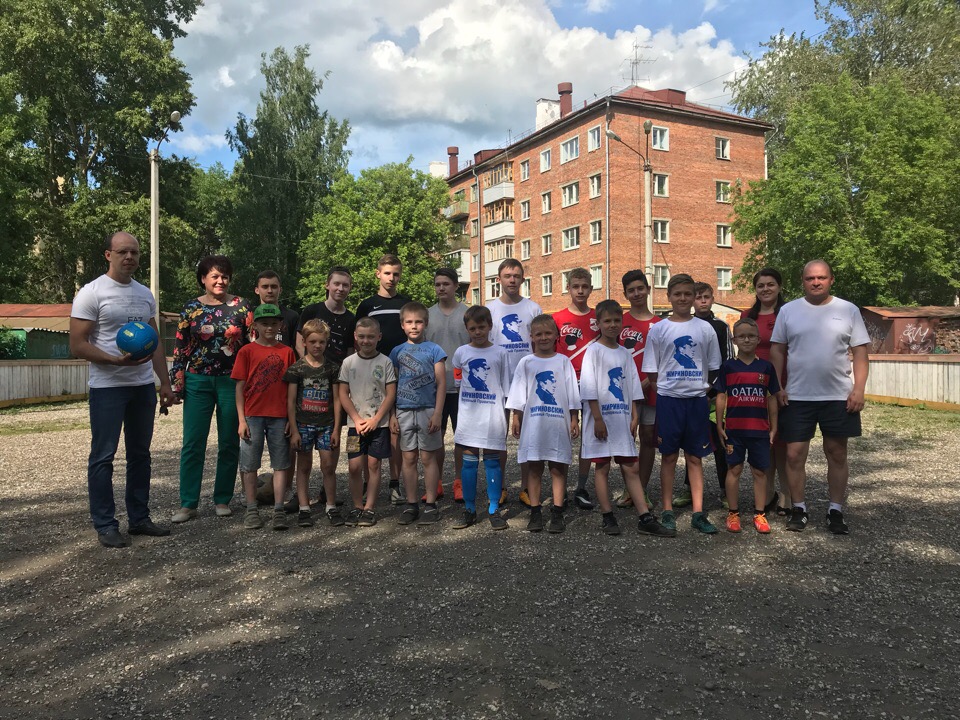 Орлы против Соколов